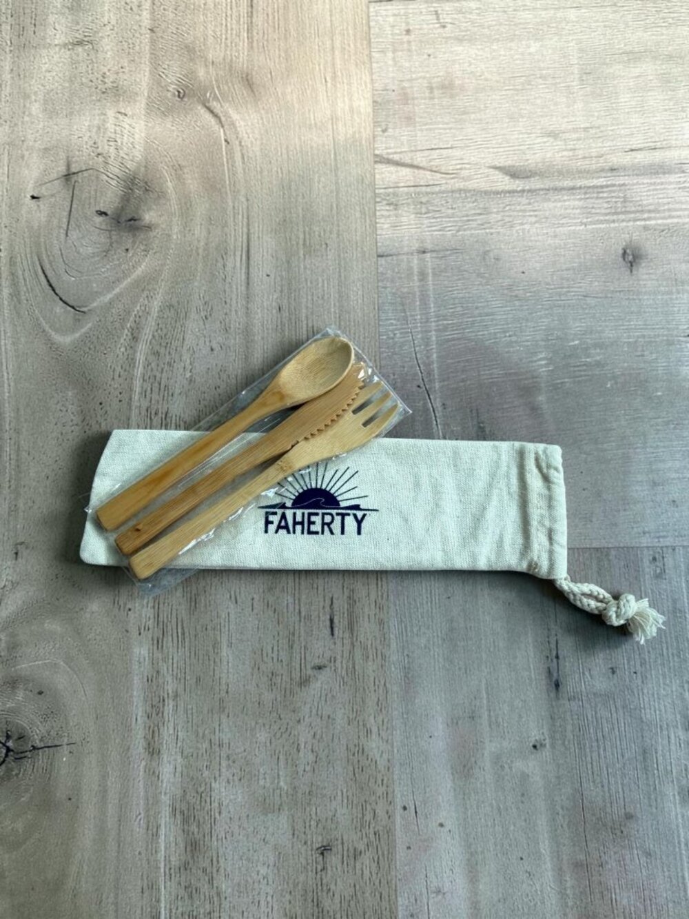 FAHERTY Utensil Wood Cutlery Set NEW NIP Fork Knife Spoon